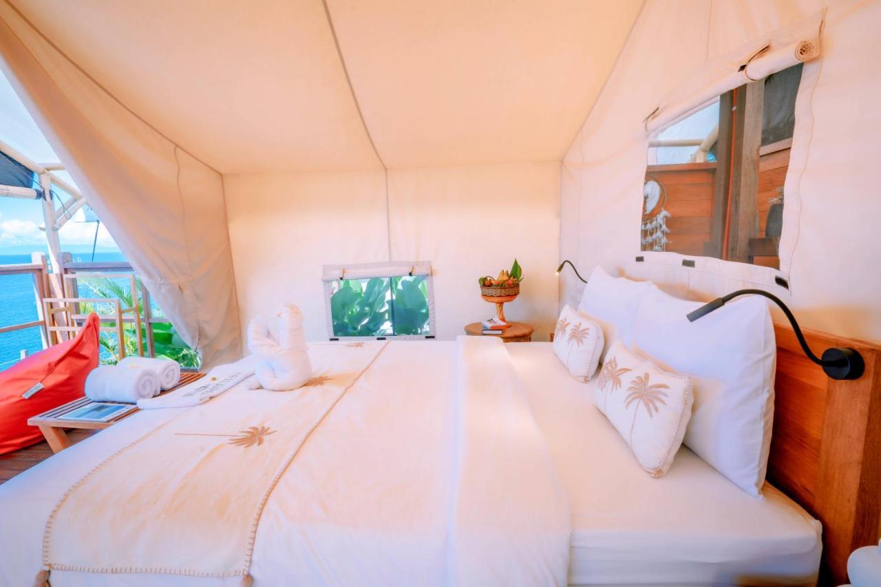 Bali Cliff Glamping Hotel Seraya Exterior photo