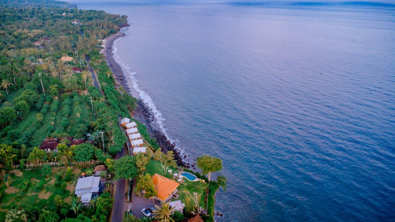 Bali Cliff Glamping Hotel Seraya Exterior photo