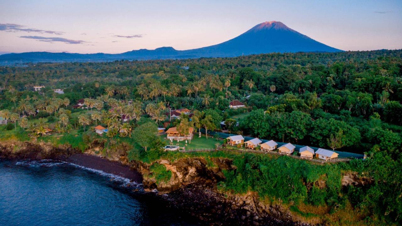 Bali Cliff Glamping Hotel Seraya Exterior photo