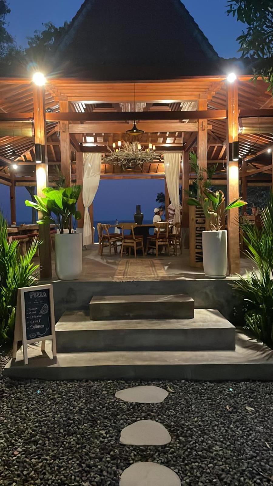 Bali Cliff Glamping Hotel Seraya Exterior photo
