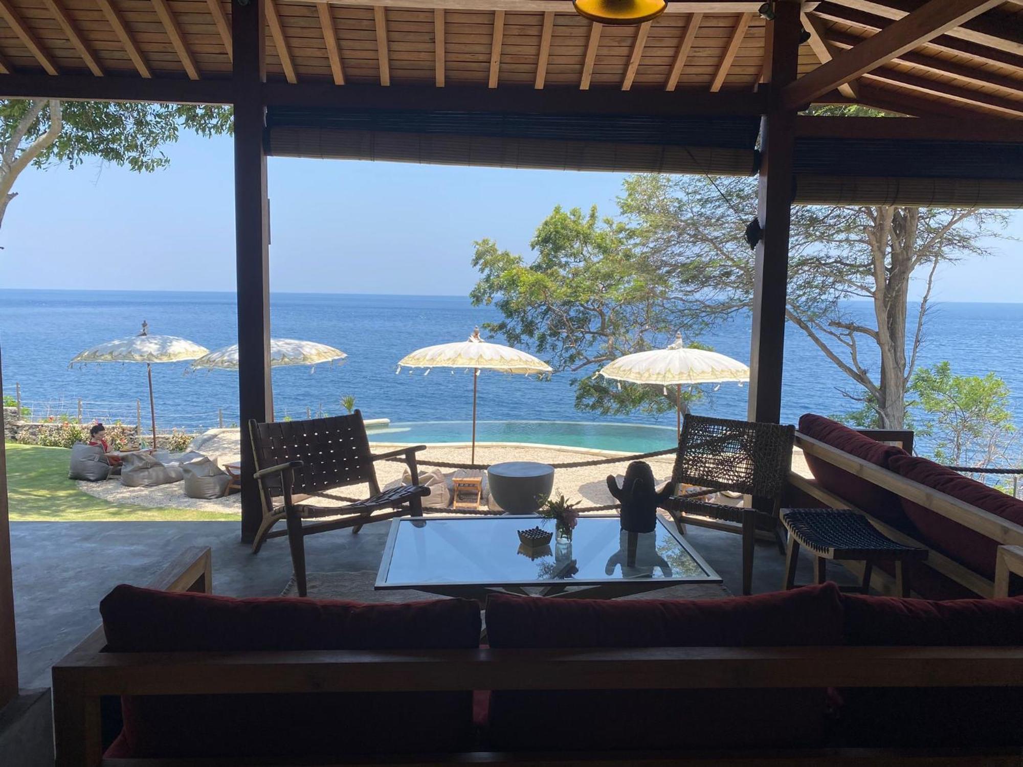 Bali Cliff Glamping Hotel Seraya Exterior photo